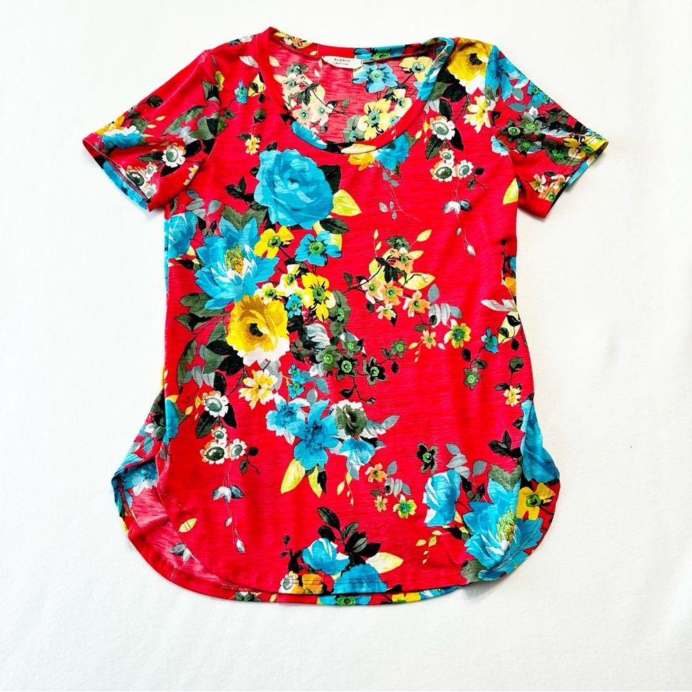 a.gain Women Coral Floral Top Medium Short Sleeve Blouse